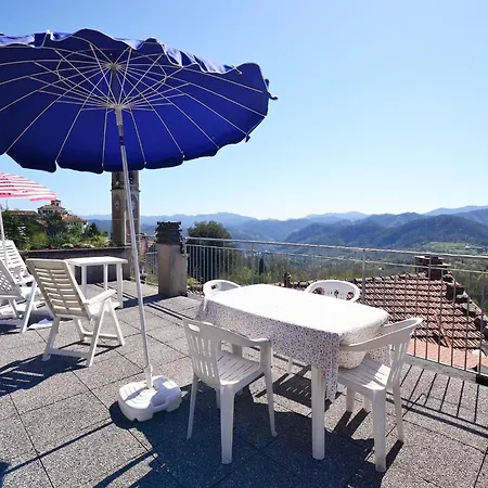 Inviting Holiday Home With Terrace Garden Furniture Bbq Holiday home Rio (La Spezia)
