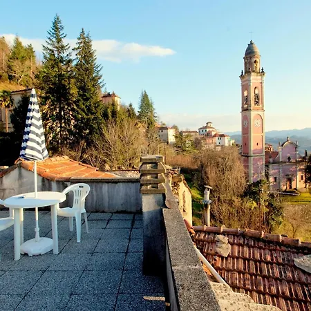 Inviting Holiday With Terrace Garden Furniture Bbq Semesterbostad Rio (La Spezia)